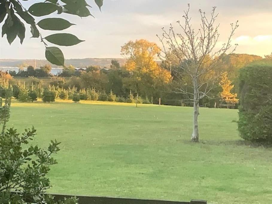 Cotswold Edge Guest Suite With Broadway Hill View Badsey Екстериор снимка