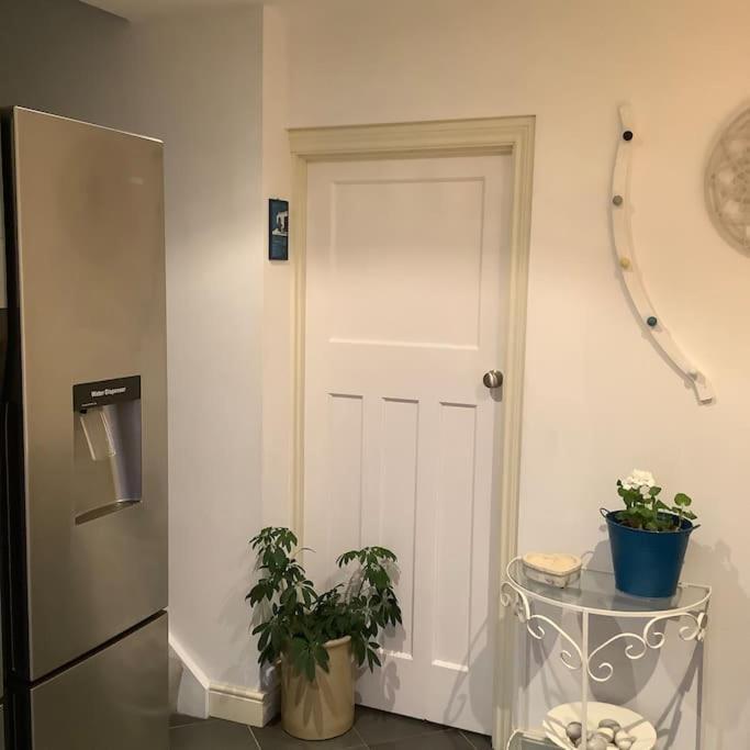Cotswold Edge Guest Suite With Broadway Hill View Badsey Екстериор снимка